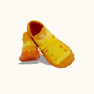 Dětské ponožkoboty žluté - s tkaničkami