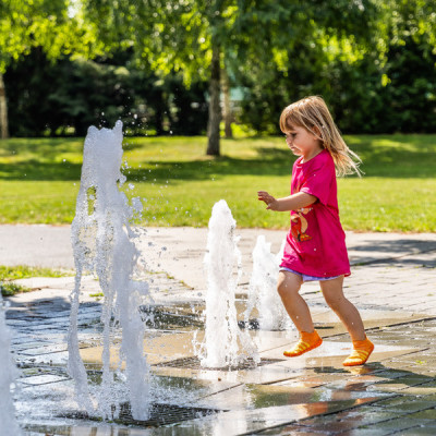 Dětské ponožkoboty žluté - s pruhy
