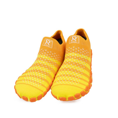 Dětské ponožkoboty - měkké, teplé a bezpečné pro vaše dítě