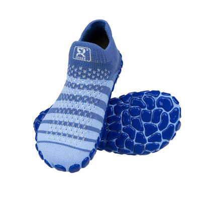 Juniorské ponožkoboty - měkké, teplé a bezpečné pro vaši chůzi